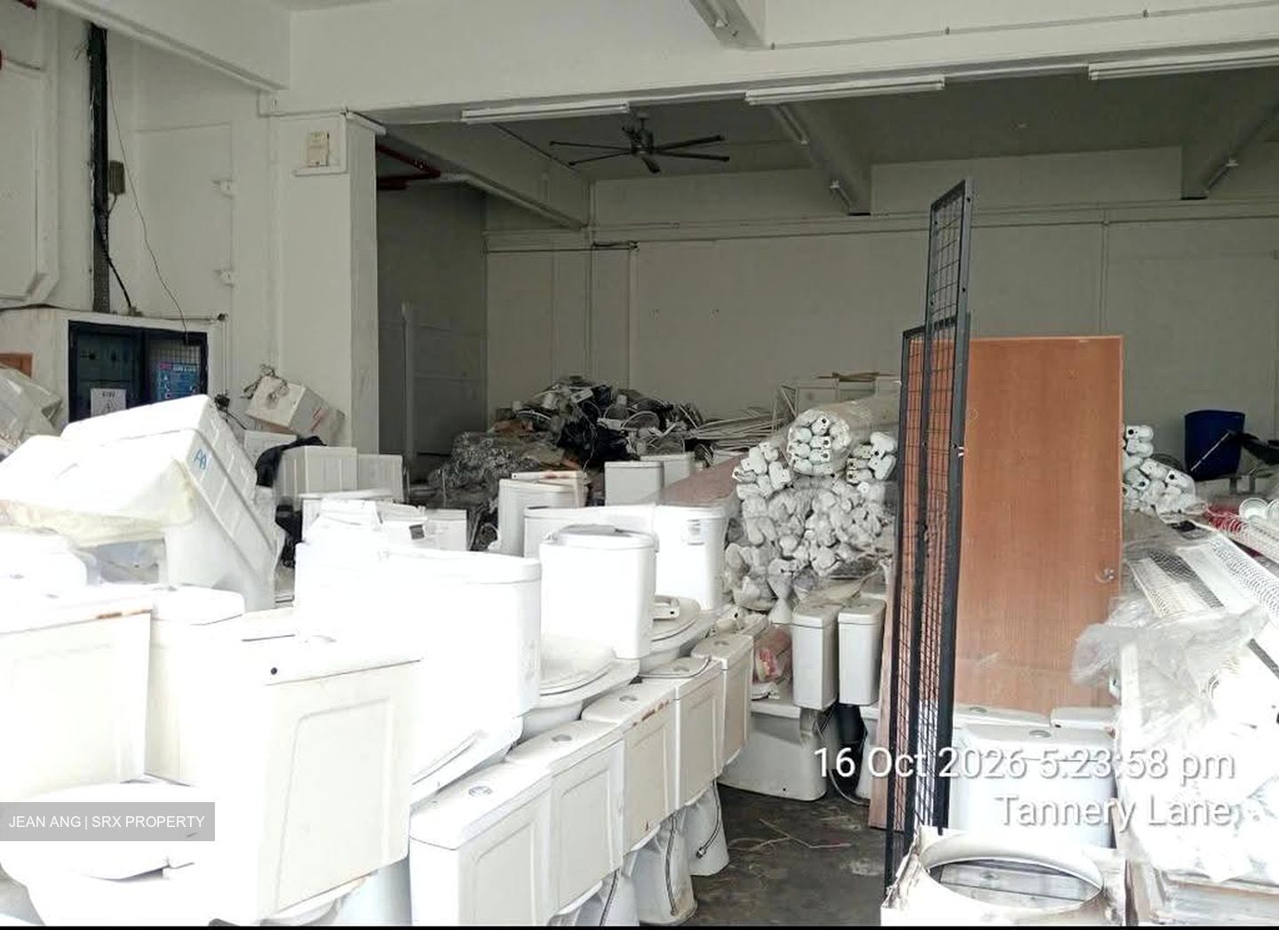 Sum Cheong Building (D13), Factory #639396951
